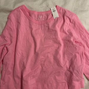 Nwt gap t shirt